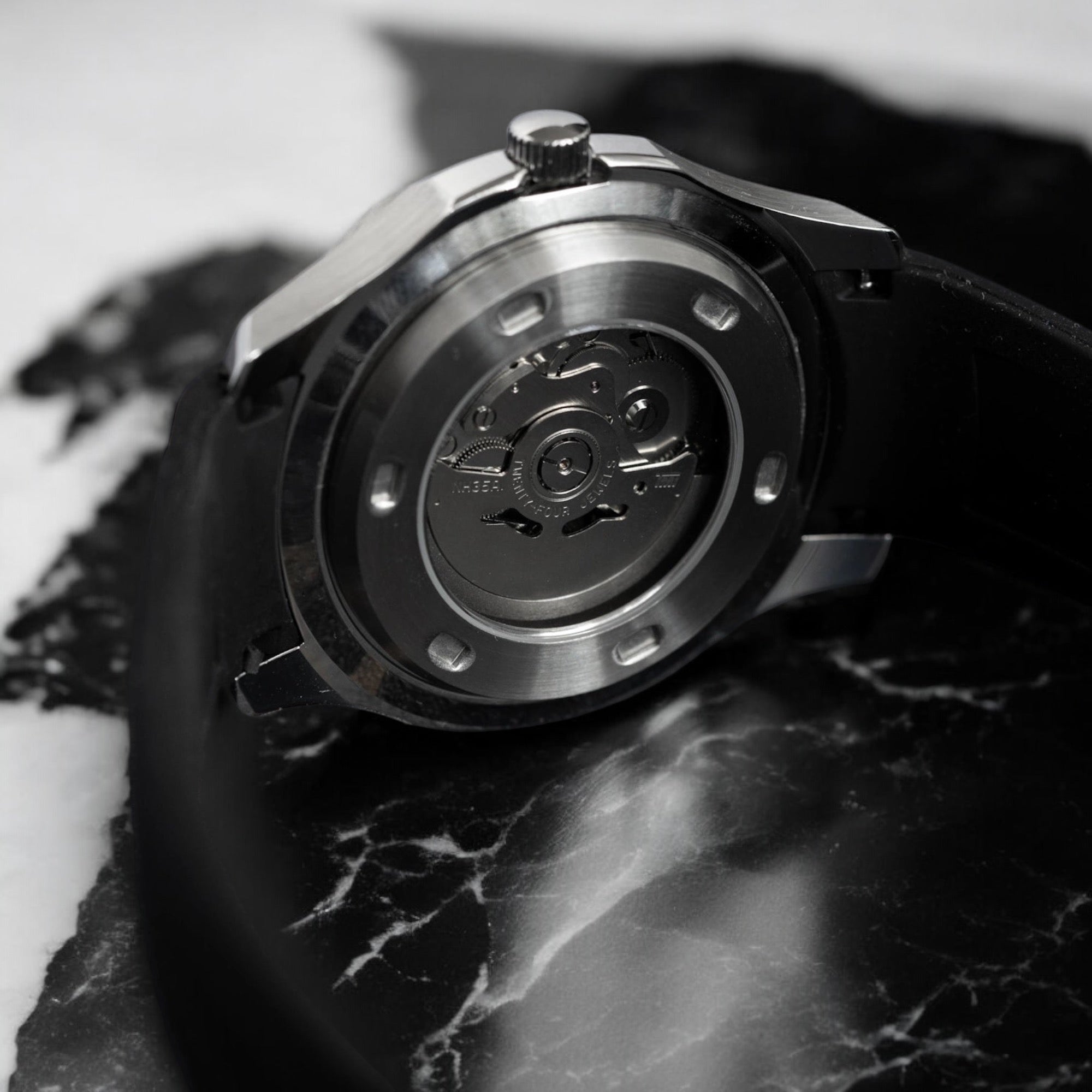 SEIKO MOD AQUANAUT | SCHWARZ